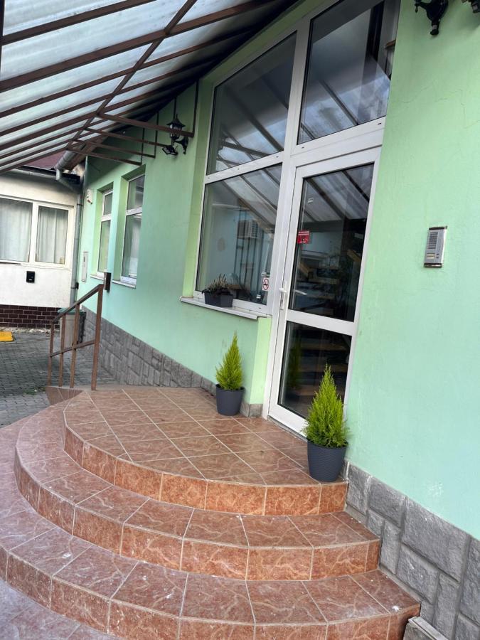 Apartman Gabi Lučenec Exteriör bild